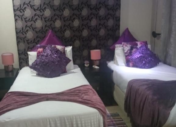 SINTOKHA GUEST HOUSE