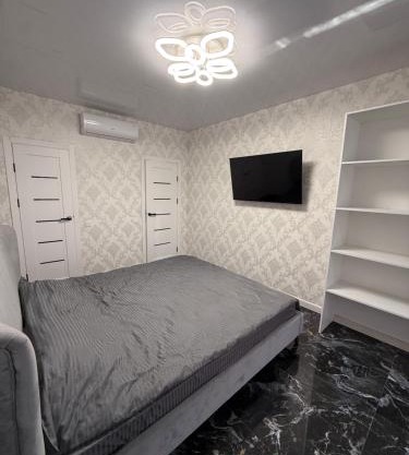 Six Apart Hotel