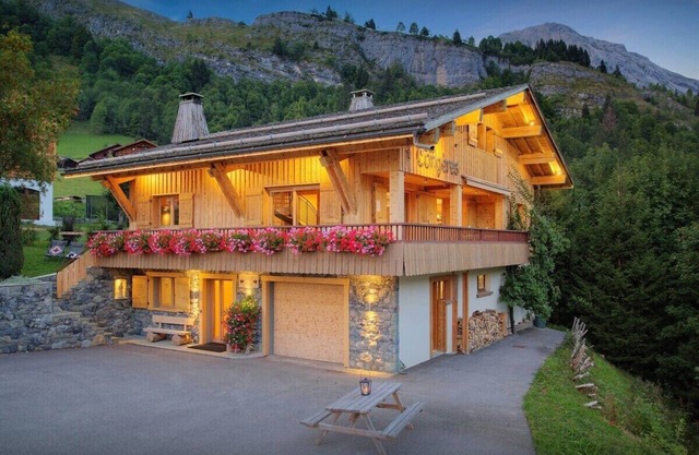 Chalet-Joubarbe-Lujoso-Vista a la Montana-Baño con bañera
