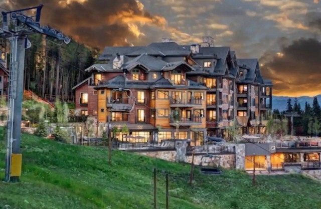 Ski Breckenridge in Peak Season and stay at the base Peak 8