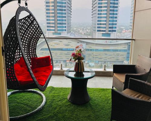Skyline Hotel Apartments-Elysium Tower Facing Centaurus Mall Islamabad