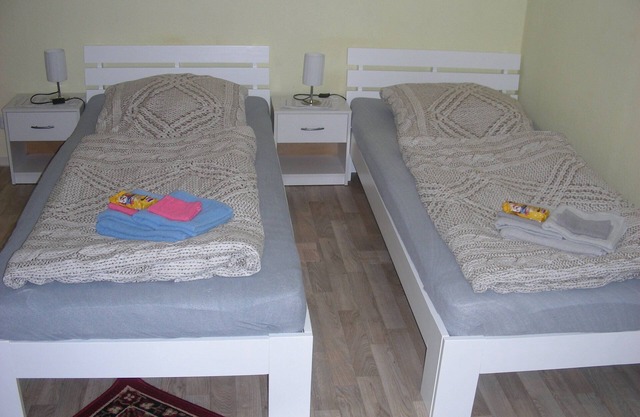 Pequeño apartamento de vacaciones junto a Fulda Rhön Vogelsberg buena ubicación central Hesse hasta 2 personas