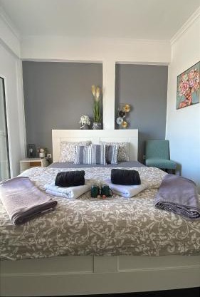 Small Oasis-Über den Dächern von Athen
