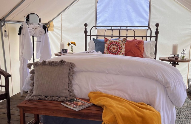 Smoky Mountain Glamping - Camping de lona de lujo en el oeste de Carolina del Norte