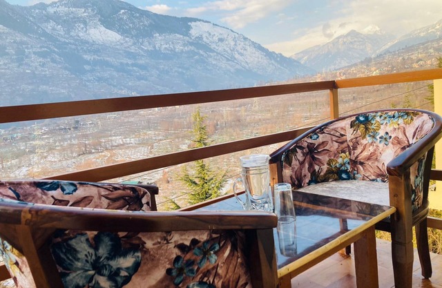 Snow Crest Residency Manali With View