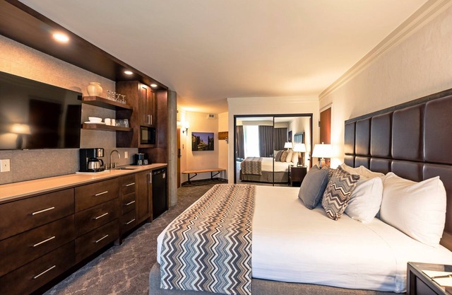 Snowbird Cliff Lodge, Ski-In / Out para 10 personas; Ene 4-11 (¡EN VENTA!), 29 de marzo-12 de abril