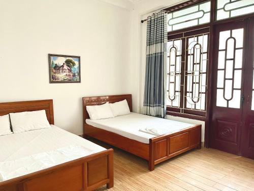 Sofia Tống Duy Tân
