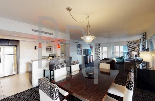 Solara Surfside ™ - 1 habitación OceanFront Resort