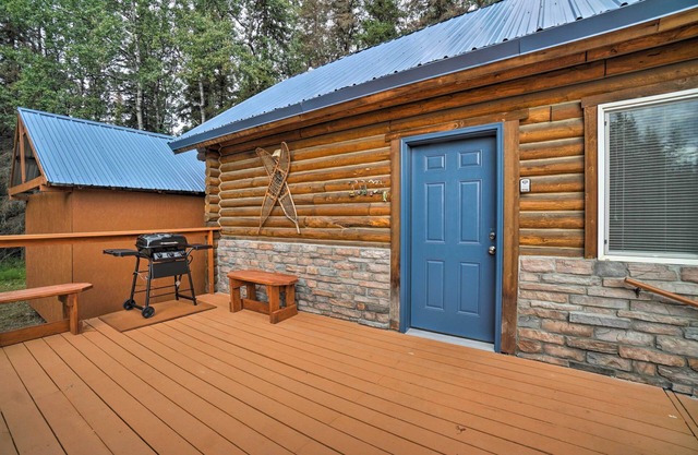 ¡NUEVO! Soldotna Cabin w / Essentials- 4 millas para pescar