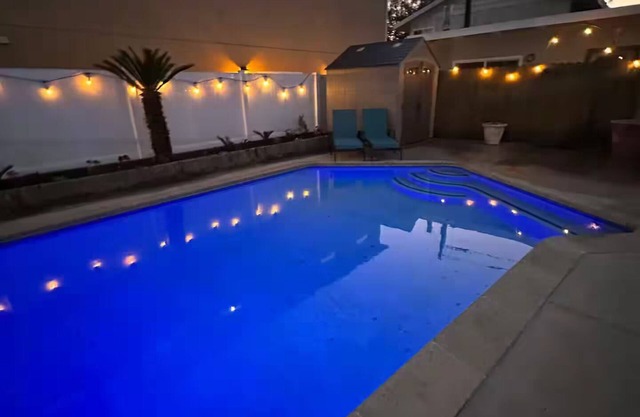 Solo Casita w/ Poolside Bliss