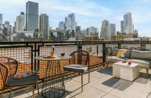 Sonder by Marriott Bonvoy The Opal Apartments River North