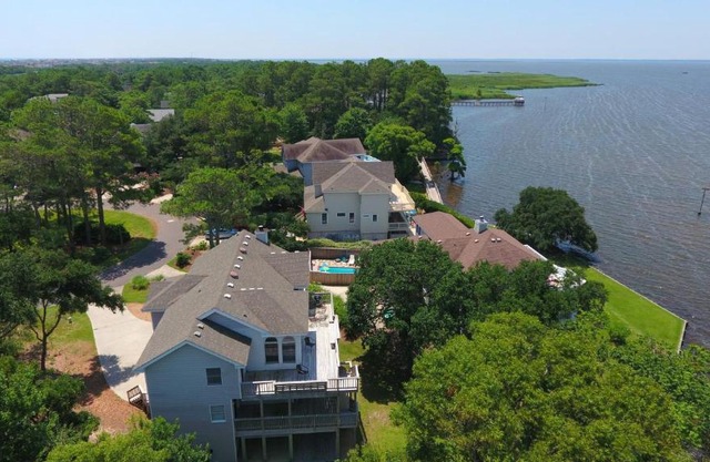 Soundfront, Sound View, Hot Tub, Community Amenities, 528, Celestial Haven