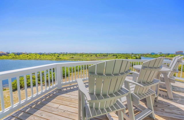 Soundside Dog Friendly Home w/ Private Pool, Hot Tub, Elevator, and Game Room