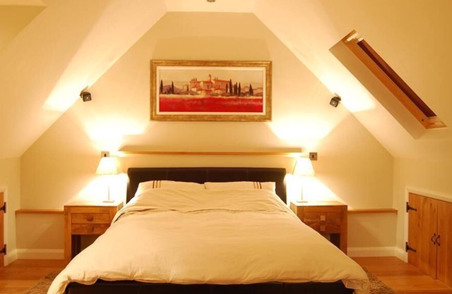 Apartamento-Lujoso-Baño en la habitacion-Vista al Jardín