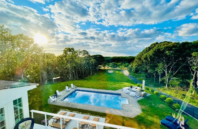 Southampton Hilltop Oasis