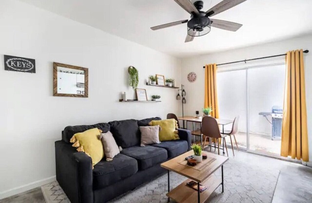 Southern 4BR w/ Yard – Bloom & Gather Outdoors!