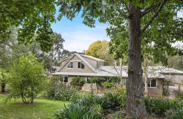 Southrose Cottage — Stay5 Pay 4
