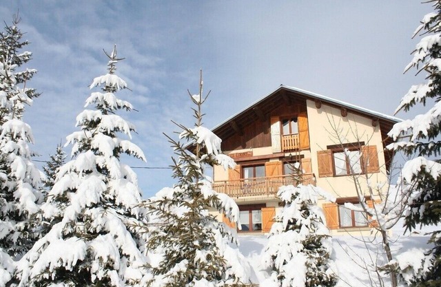 Amplio apartamento en planta baja de un chalet de 'Les Ecrins' La Toussuire