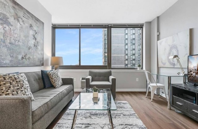Spacious 1BR | Gym | Rooftop Pool | Downtown Jersey City | GLS