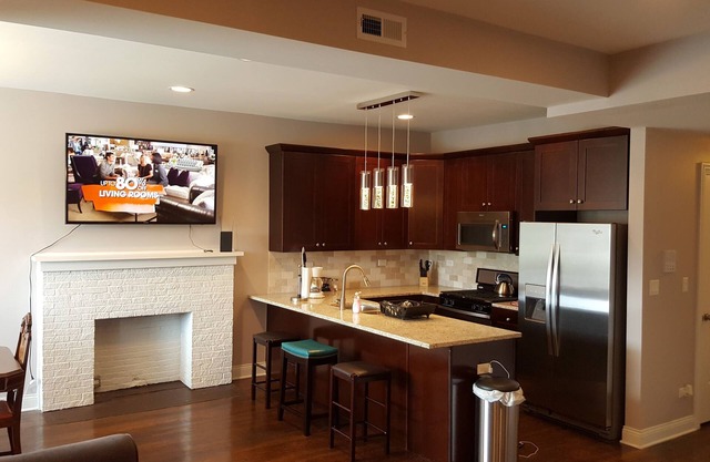 Remodelado 4 habitaciones, 2 baños cerca del lago