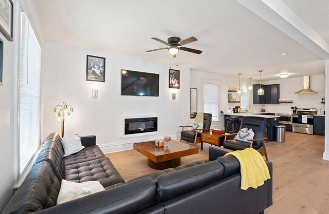 Spacious 4BR Home|Great for Families|Walkable|Wifi