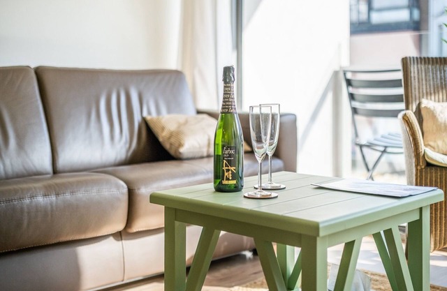 Amplio y cómodo apartamento con un ambiente en Langenfeld
