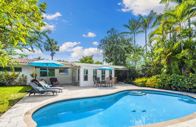 Spacious Family House Close to Biscayne Park W/Pool