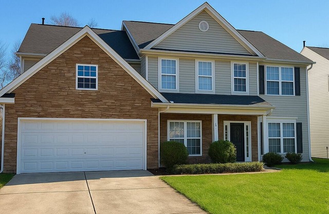 Spacious Home Near 🚉 , Uptown, 🏈, ⚽, ⚾, PNC Pavilion, 🏁, UNCC & Airport!!