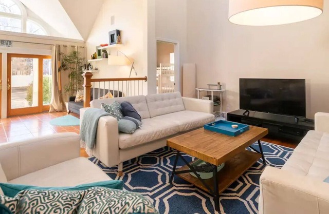 Spacious house steps to Craigville beach! Perfect for family get togethers!