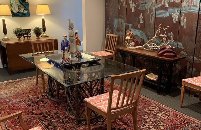 ¡En el corazón del distrito histórico con tiendas, restaurantes, museos a pocos pasos!
