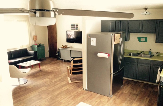 Amplio, moderno, apartamento 2BD