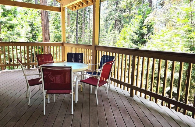 Spacious Mountain Retreat