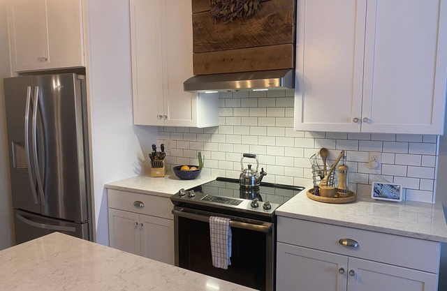 Spacious Navarre Home