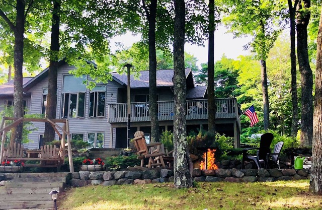 Amplia casa de Northwoods - Perfecta para familias - ¡Excelente pesca!