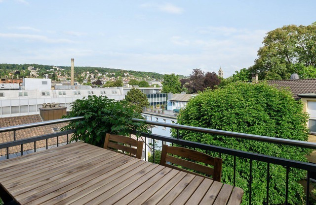 Central, spacious Apartment in the heart of Zurich