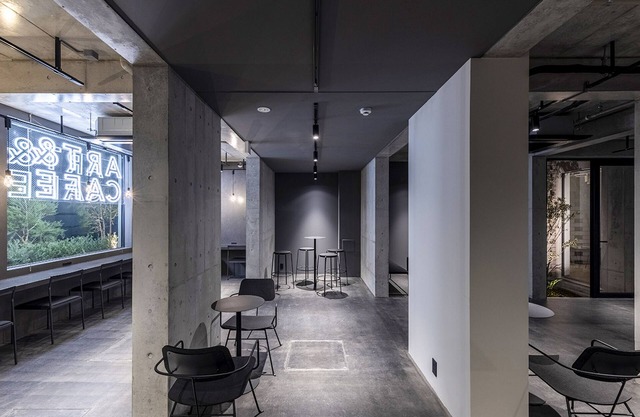 Spatium Ginza Pony