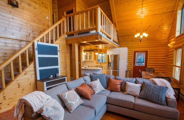 Star Valley Ranch Log Cabin en el campo de golf
