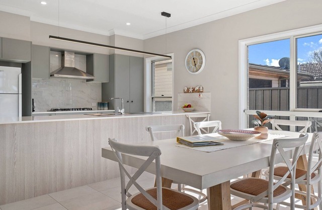 Free Night Stay this Winter* beach/shops/cafes