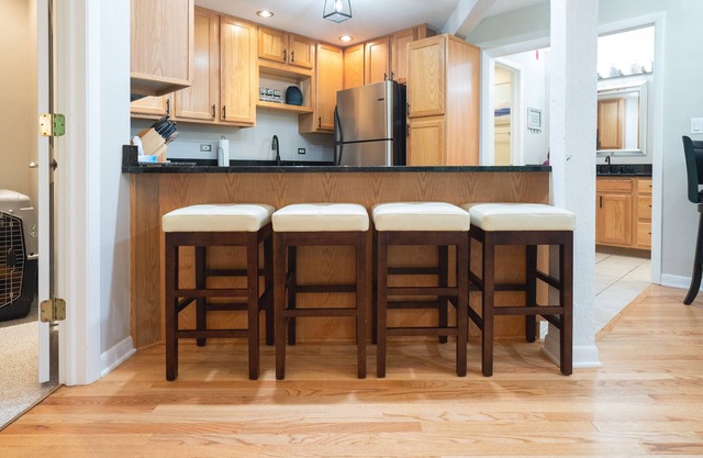 Stay in Desirable Abbey Springs! 2 BDR Condo w/ Resort Amenities, Pet Friendly