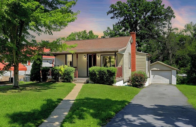 ★ Espacio cómodo con patio Fencd ★ 15 minutos a Harrisburg 30 a Carlisle | 2BR W / AC
