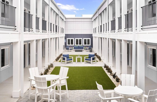 stayAPT Suites Columbia-Irmo Harbison