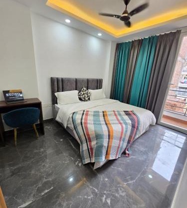 Stayo Suites