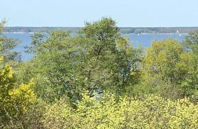 Steinhude con vista al mar, piscina y sauna