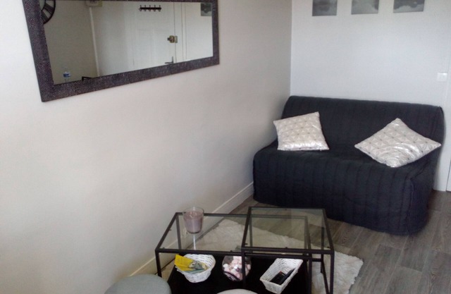 Estudio a 100 metros de la playa.