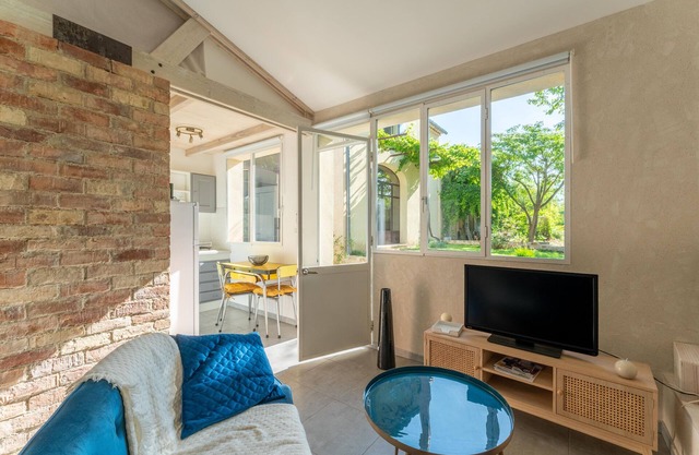 Apartamento estudio "À La Campagne" con piscina privada y Wi-Fi
