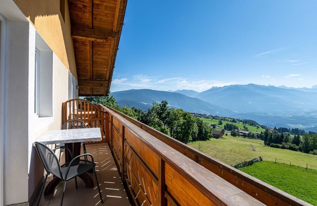 Apartamento estudio 'Apt Waldblick' con vistas a la montaña, terraza privada y Wi-Fi