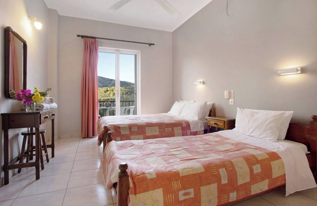 Estudio Apartamento "Dolphin Sea View 11" con jardín y Wi-Fi