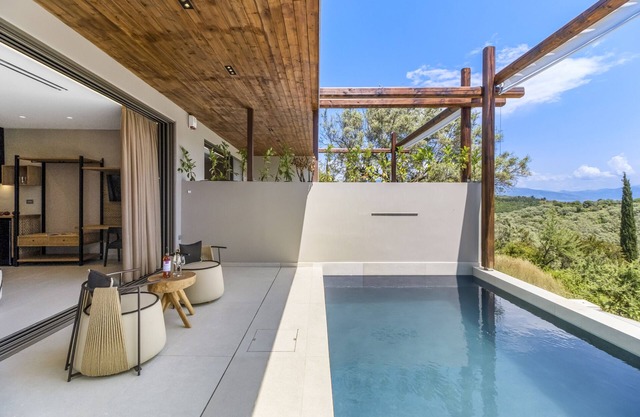 Apartamento estudio 'Studio Thetis' con piscina privada, Wi-Fi y aire acondicionado