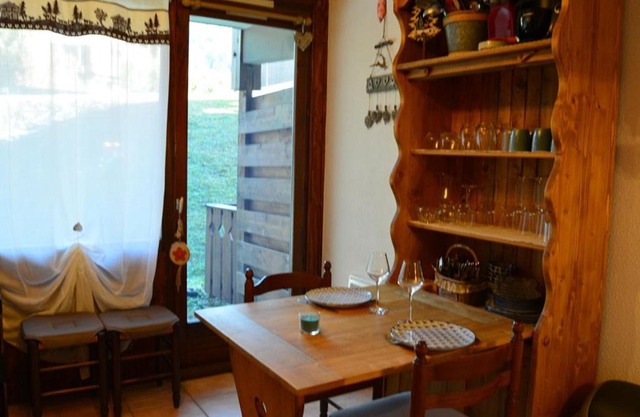 Studio cosy 4 pers, rez-de-chaussée, bien équipé, Crest-Voland, proche pistes, parking inclus - FR-1-733-109
