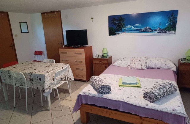 Apartamento-estudio con terraza y vista al mar Vinjerac, Zadar (AS-23145-a)
